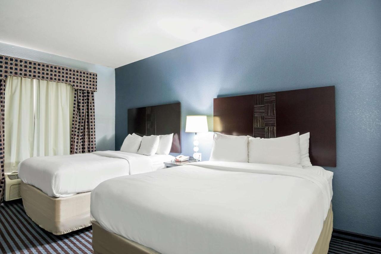 Motel 6-Mineral Wells, Tx Bagian luar foto